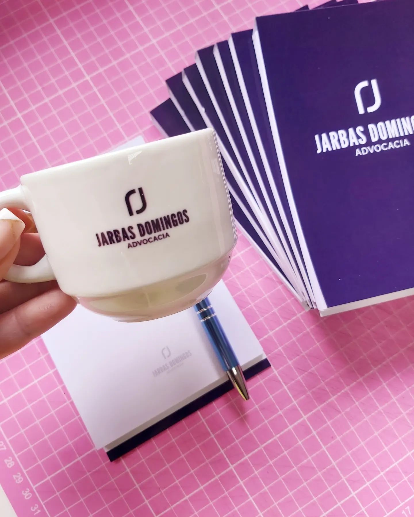 Esse Kit do Jarbas ficou incrível, fizemos os Blocos, Xicaras todos personalizado com as cores da sua Identidade e com a