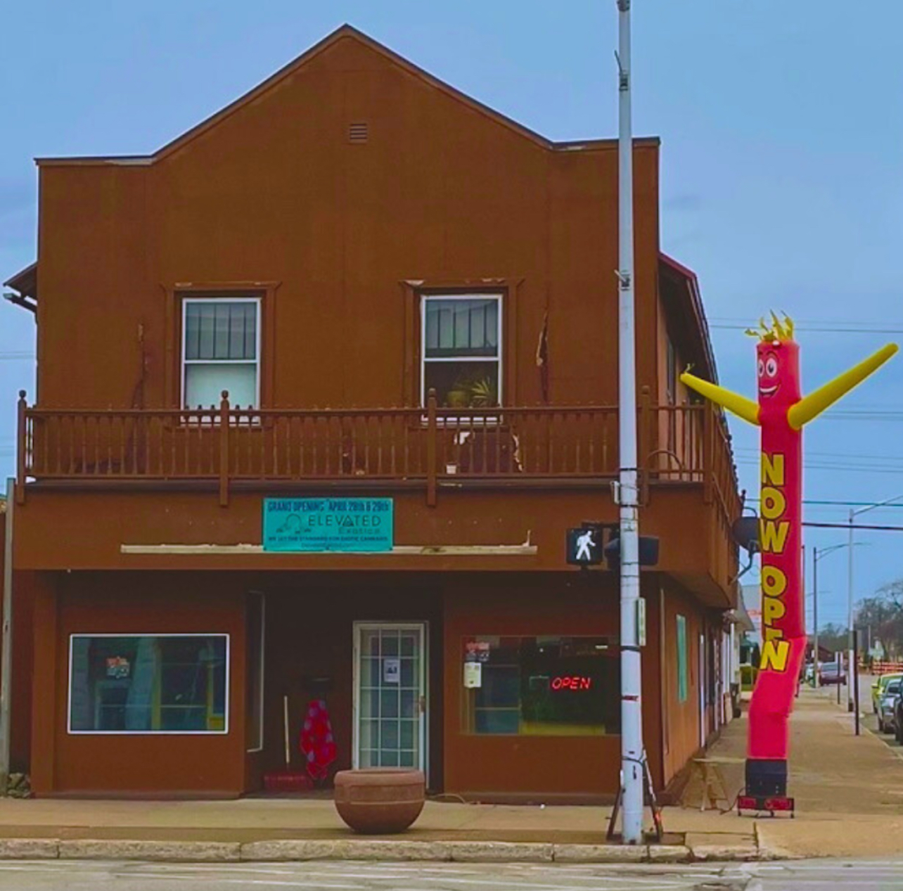 Escanaba ~ Shop Hot Deals thumbnail
