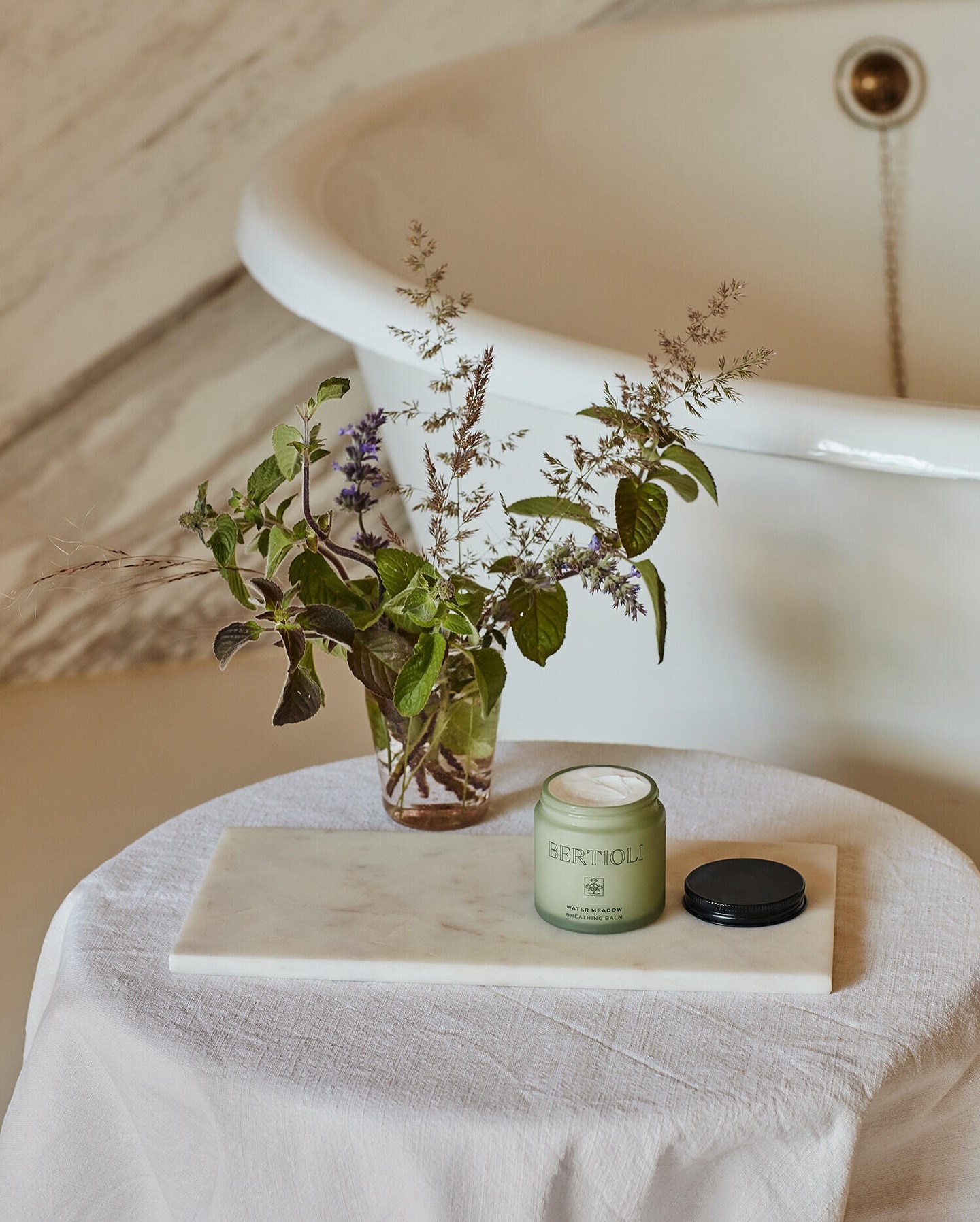This festive season, remember to pause, take a deep breath and find a moment of quiet.

Designed to use any time and any