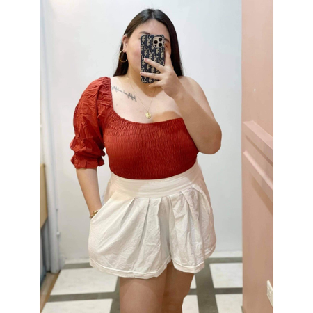 One shoulder top thumbnail