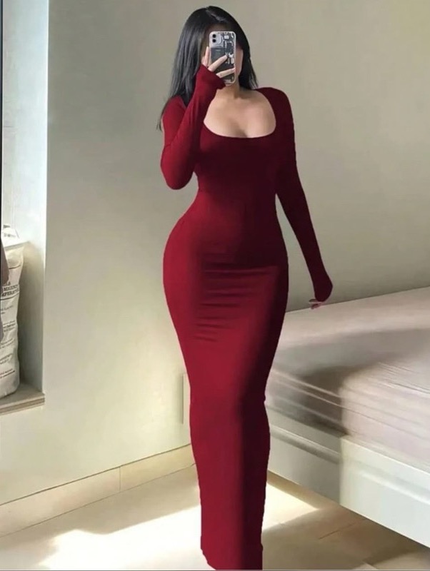Vestido colado manga longa  thumbnail