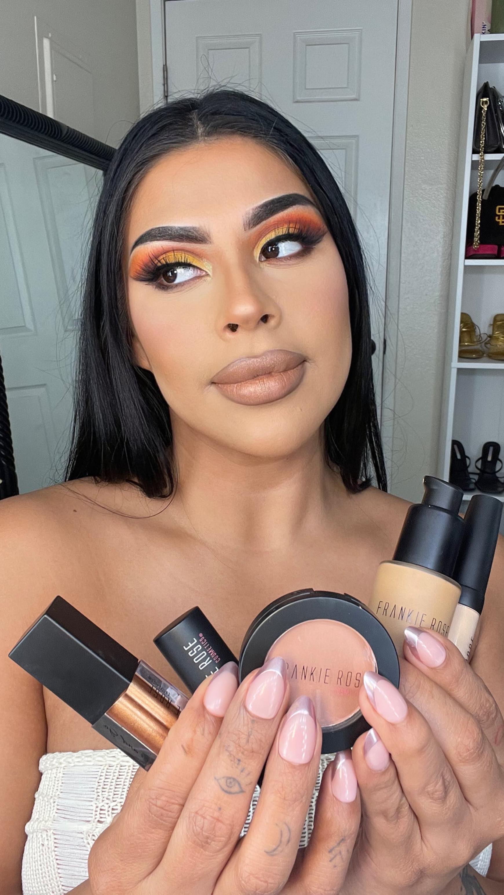 Perfect fall glam look 🤎✨
Makeup details : use my code “NATALY” to get 20%off !!

Foundation: “matte perfection foundati