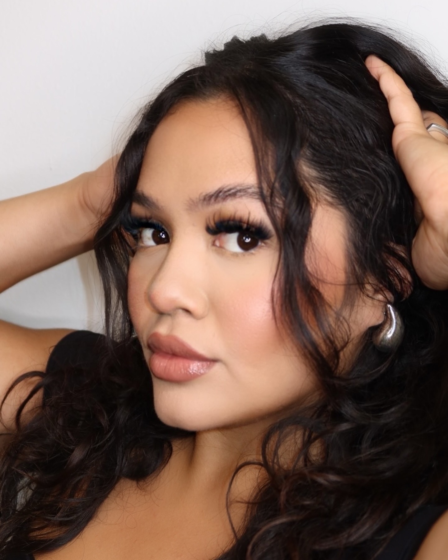 how lashes make you feel ..
SEXY, BEAUTIFUL, HAPPY 💫

wispy volume lashes 

#lashextensions #lashes #retention #lashtech