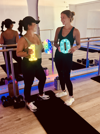 FRIENDSGIVING : HALF OFF SINGLE CLASS WITH FRIEND thumbnail