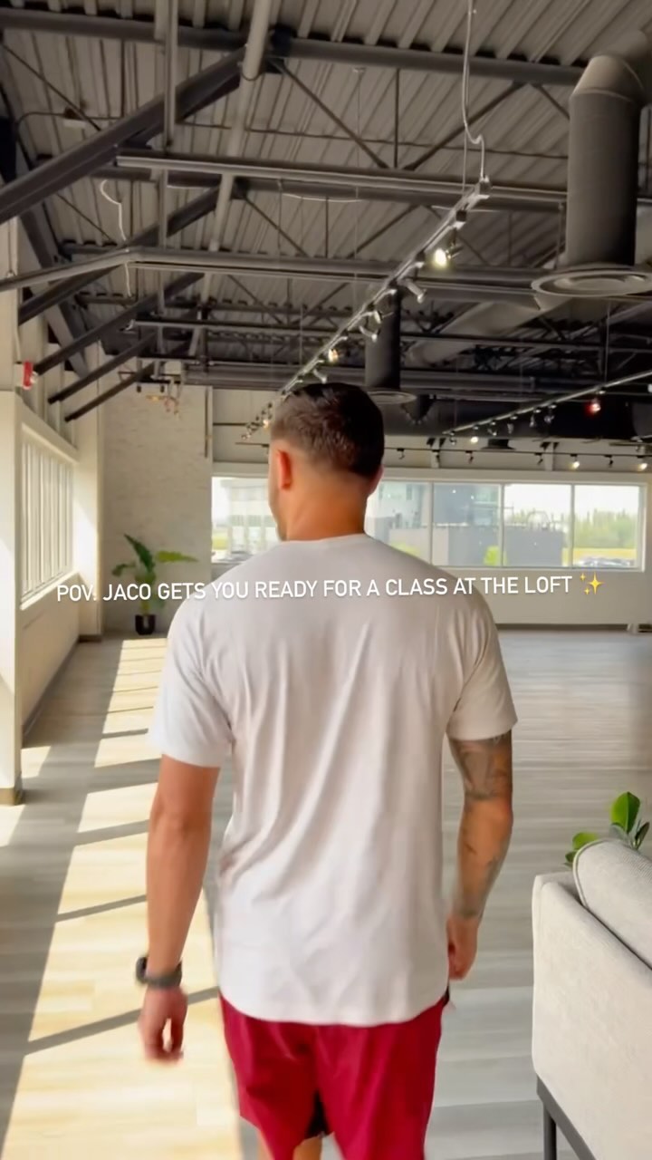 Functional Strength training with Jaco @theloftyeg 🌿 
.
.
.
LINK IN BIO - 50% off all summer, use code: SUMMER50
.
.
.
.