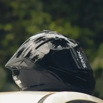Helmet  thumbnail