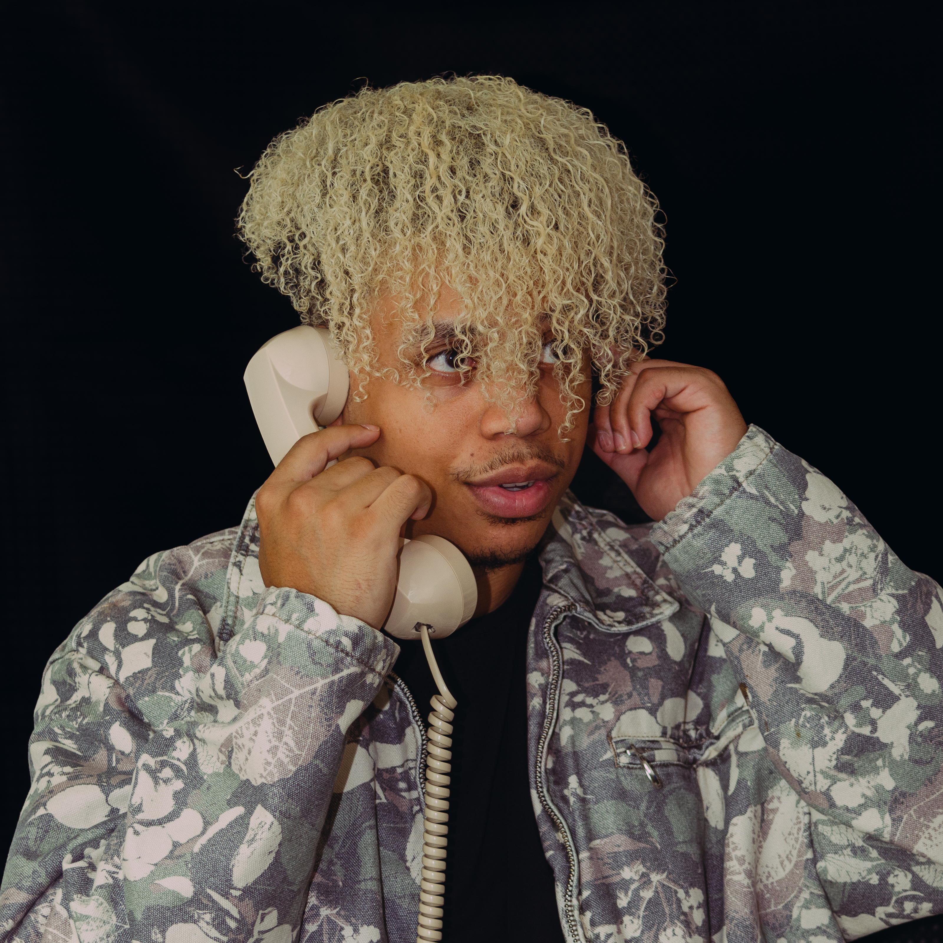 STREAM DIALED IN (feat. nobigdyl. & DJ ANT G)  thumbnail