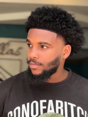 🤩🤩🤩🤩 #mkaybarber #tiktok #fyp #fyppppppppppppppppppppppp #taperfade 