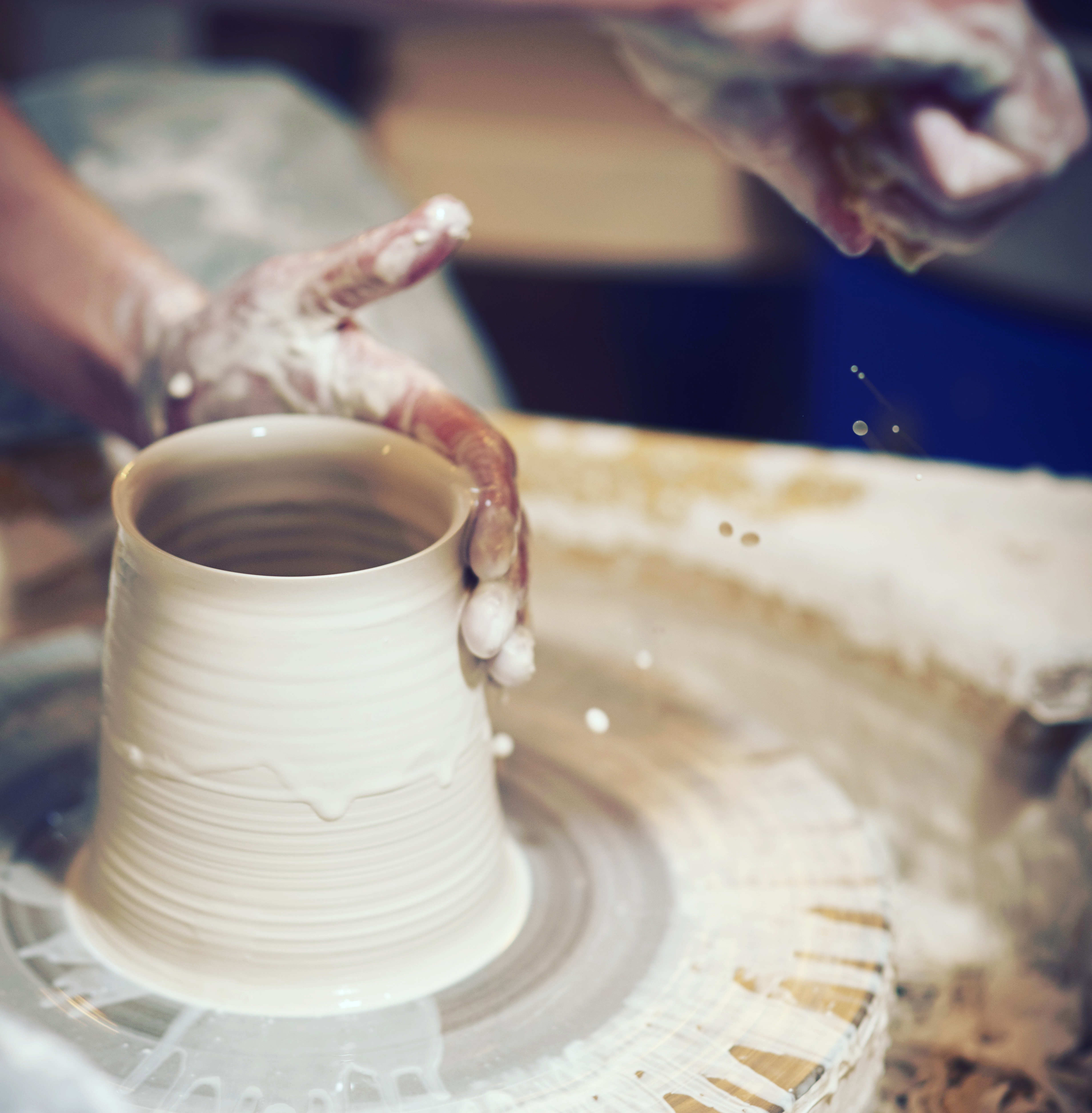 About Wheel-Throwing Classes at the Jo Davies Teaching Studio thumbnail