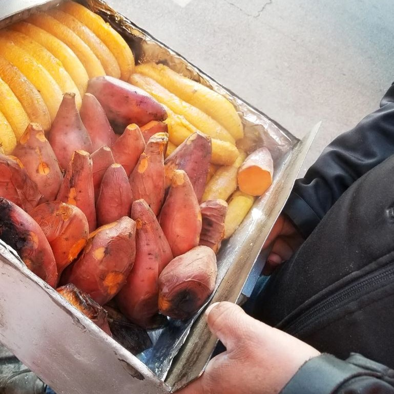  🎧 El Camotero: A food cart shows up in Pilsen and sells nostalgia thumbnail