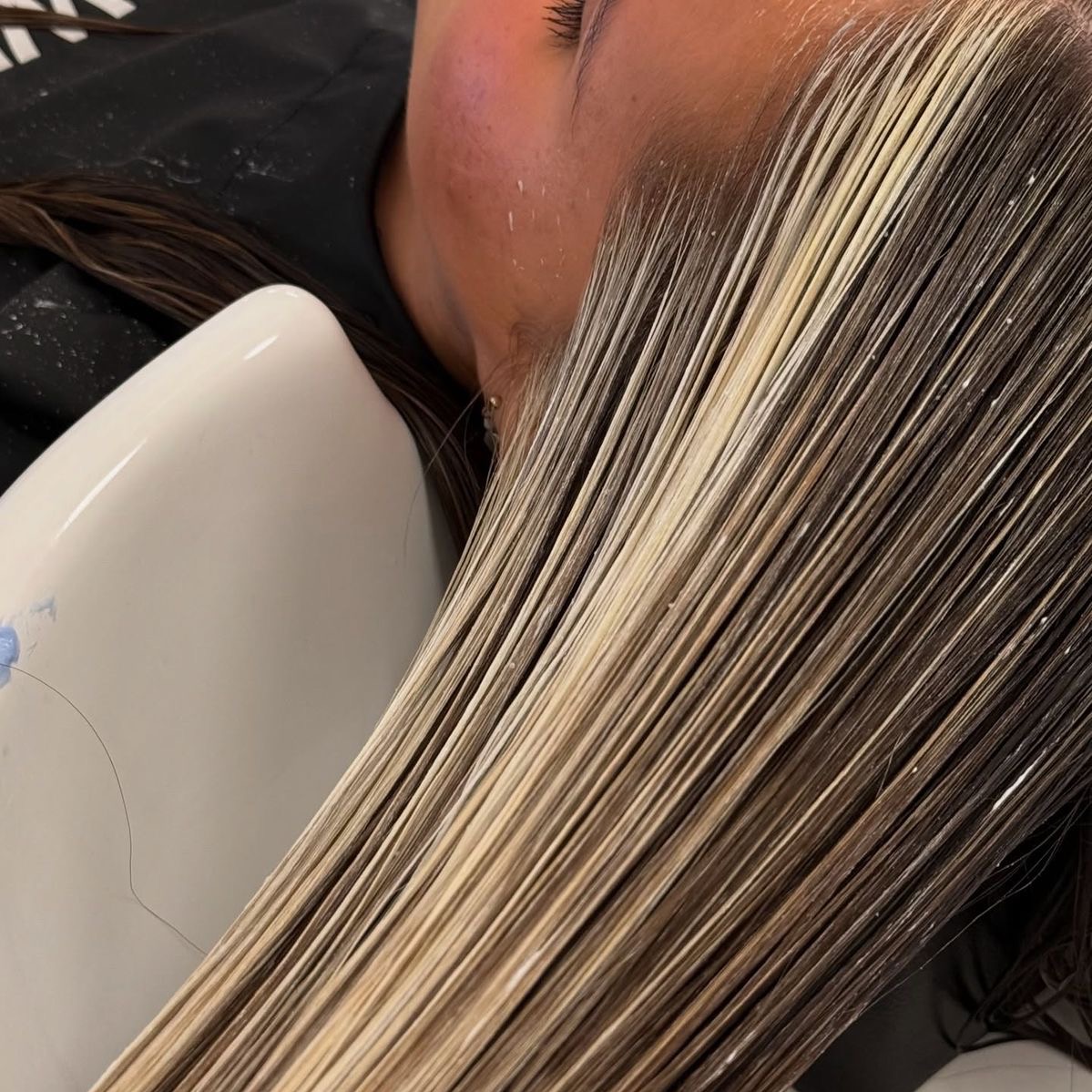 Blonde or Bronde Consultation thumbnail