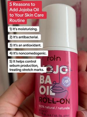It’s pronounced Ho Ho Ba 🌿 #jojoba #jojobaoil #jojobaskincare #skincare #naturalskincare 