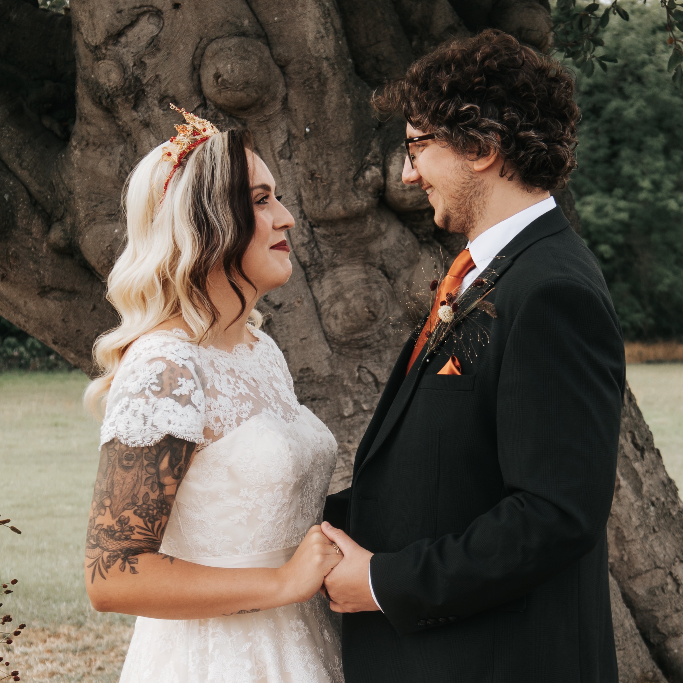 WEDDING GUIDE thumbnail
