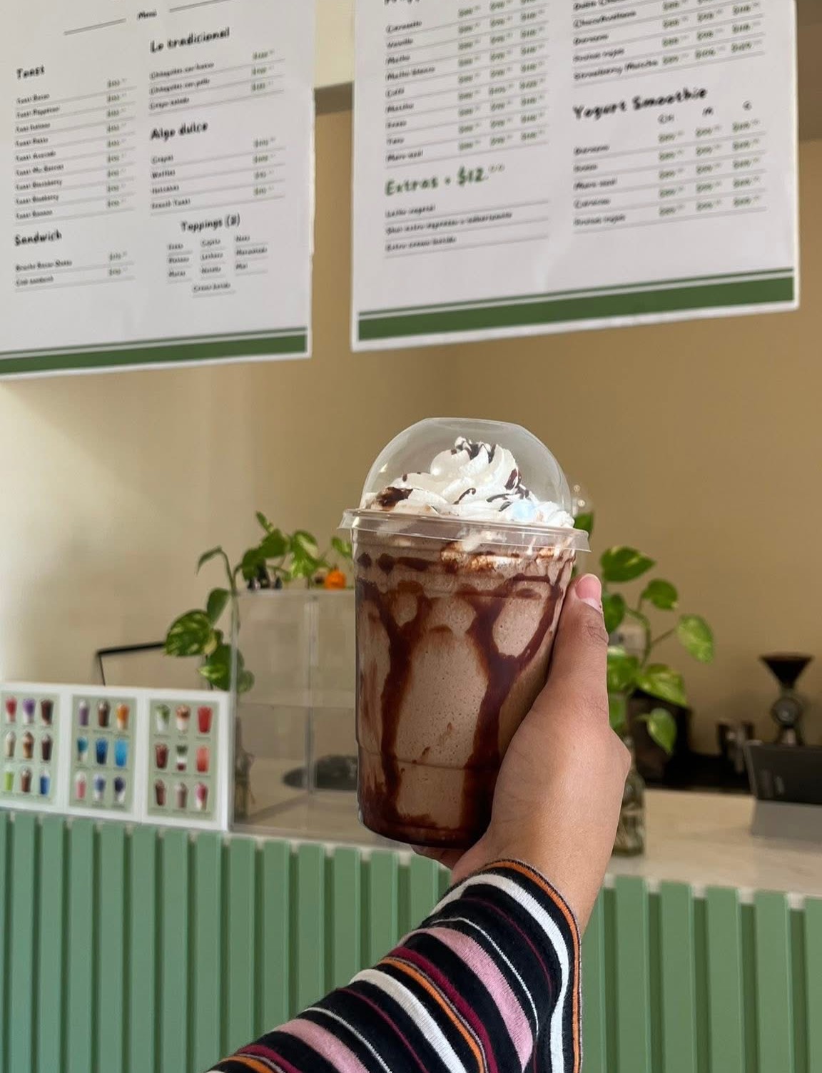 Frappe doble chocolate  thumbnail