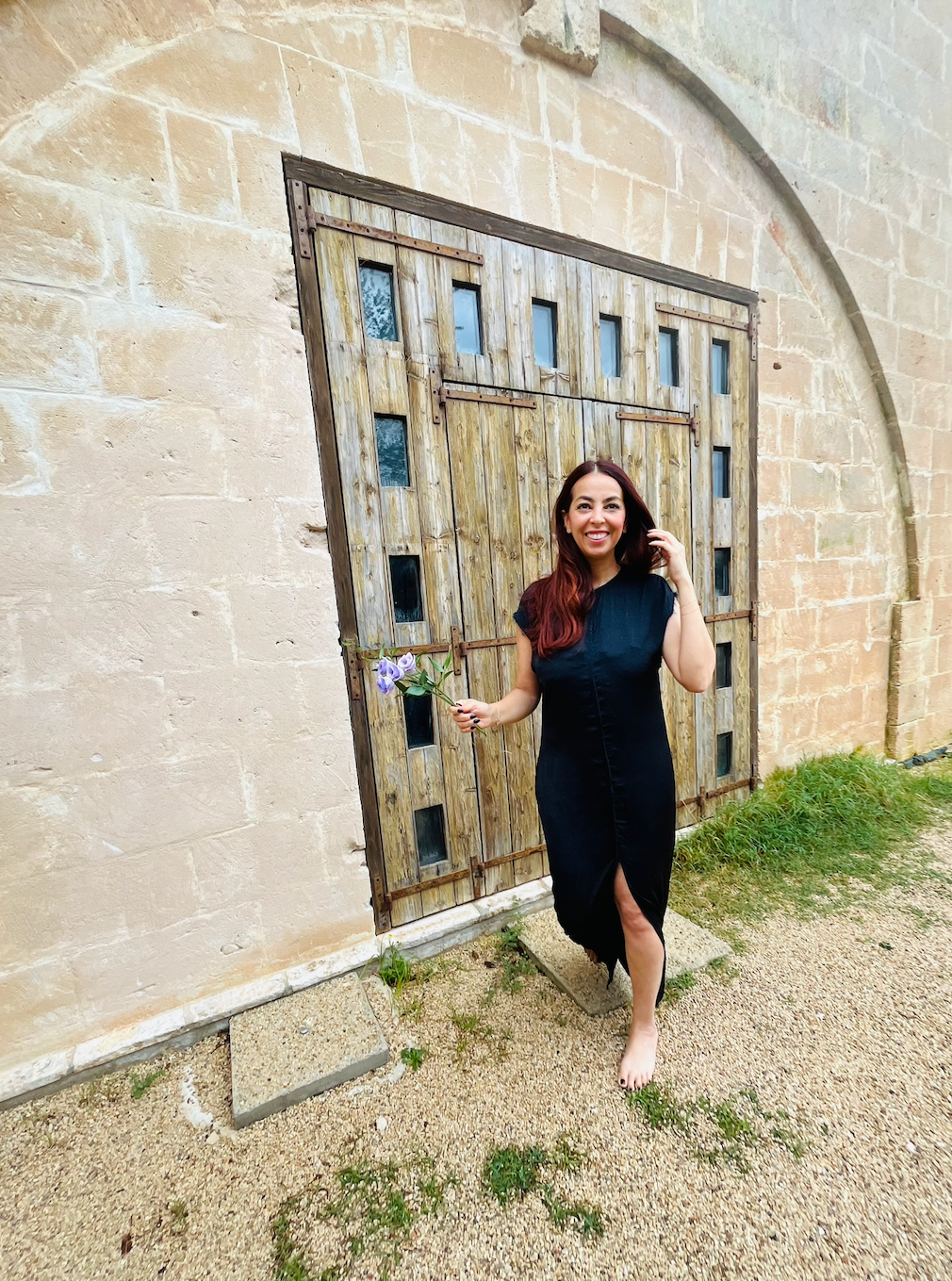 About Neelou thumbnail