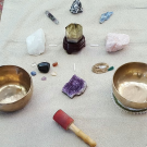 Grupo y Eventos de Meditación y Terapia de Armonización con Cuencos Tibetanos thumbnail