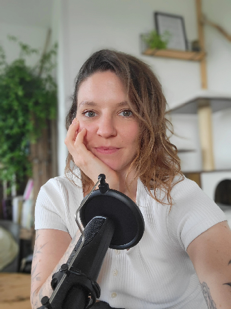 J'écoute le podcast sur Spotify 😌✨️ thumbnail