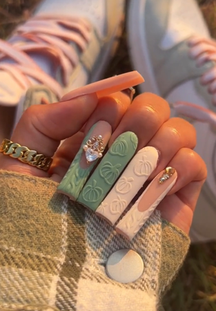 Nail Tech (Stephanie) thumbnail