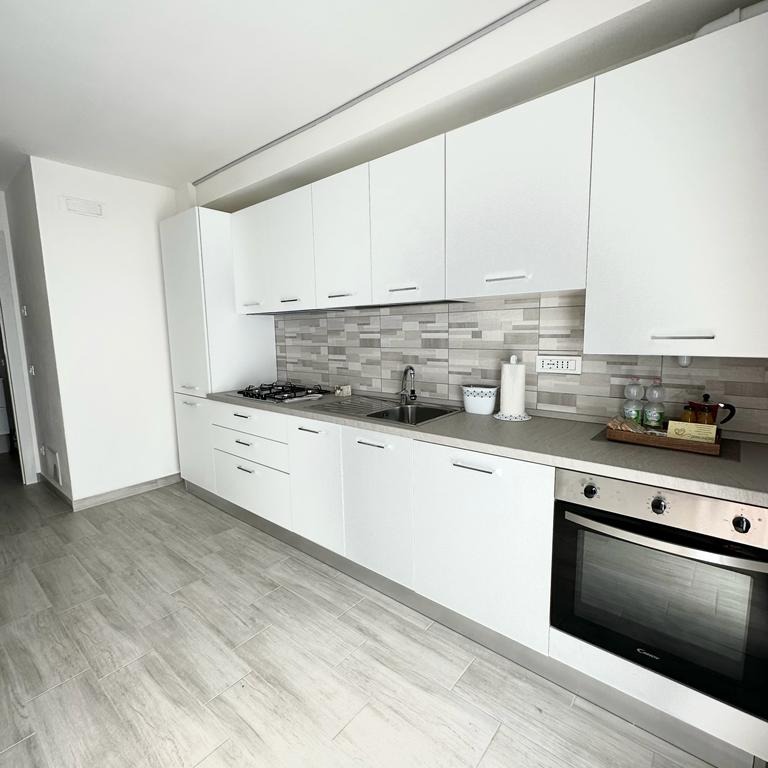 Cucina attrezzata thumbnail