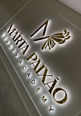 Desbloqueia teu futuro! - Cursos e Eventos thumbnail