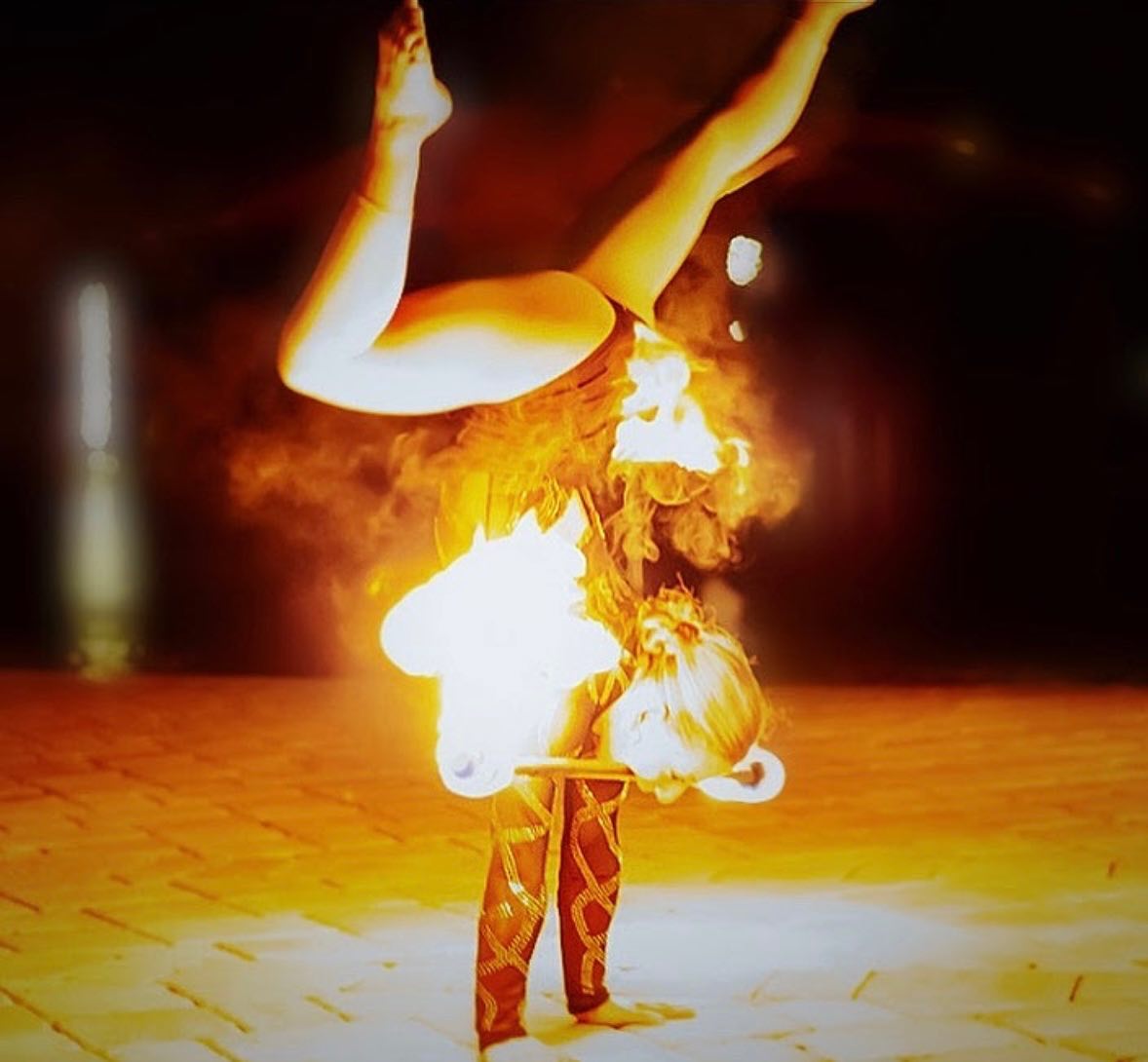 Flames of Passion Entertainment introducing
🔥”The Girl on Fire”🔥

#GirlonFire #FlamesofPassionEntertainment #FirePerform