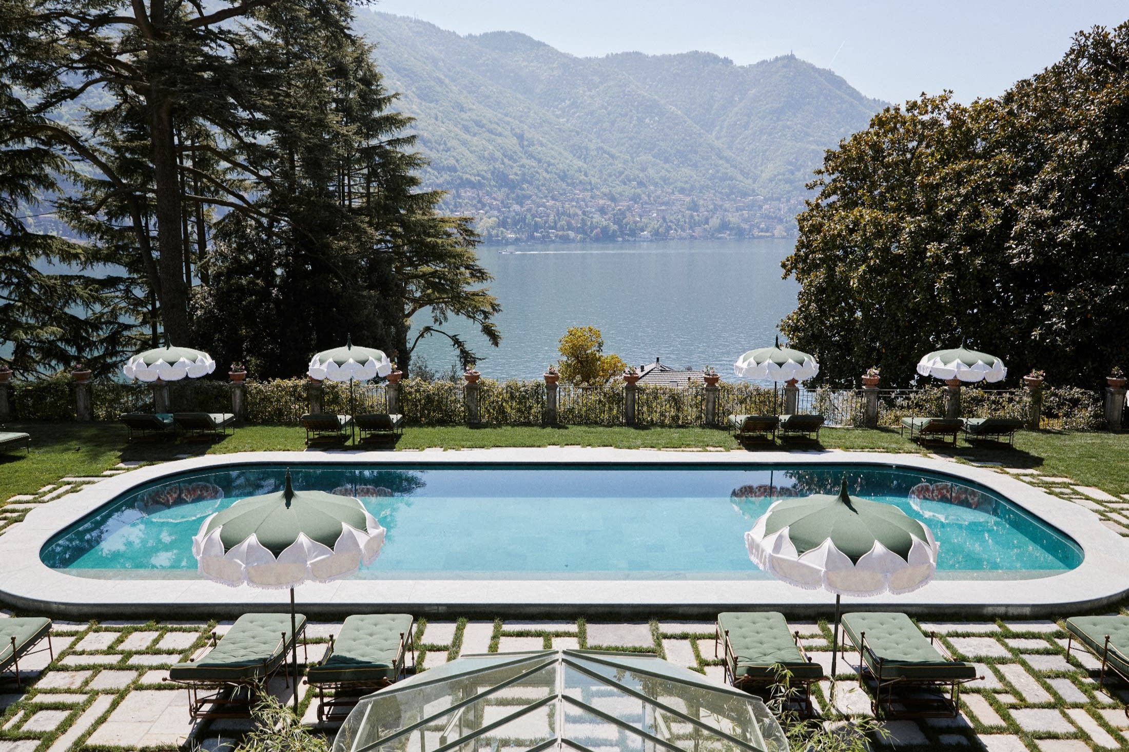 Insider's Guide to the Italian Lakes thumbnail