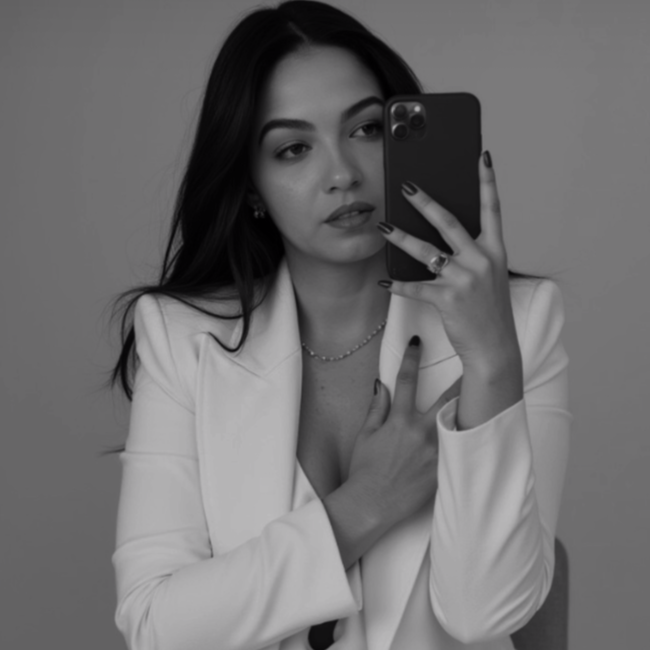 INSTAGRAM  thumbnail