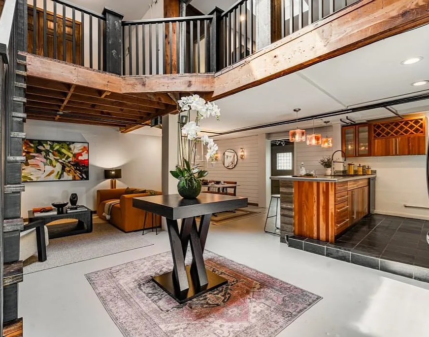 PICKLE FACTORY LOFTS thumbnail