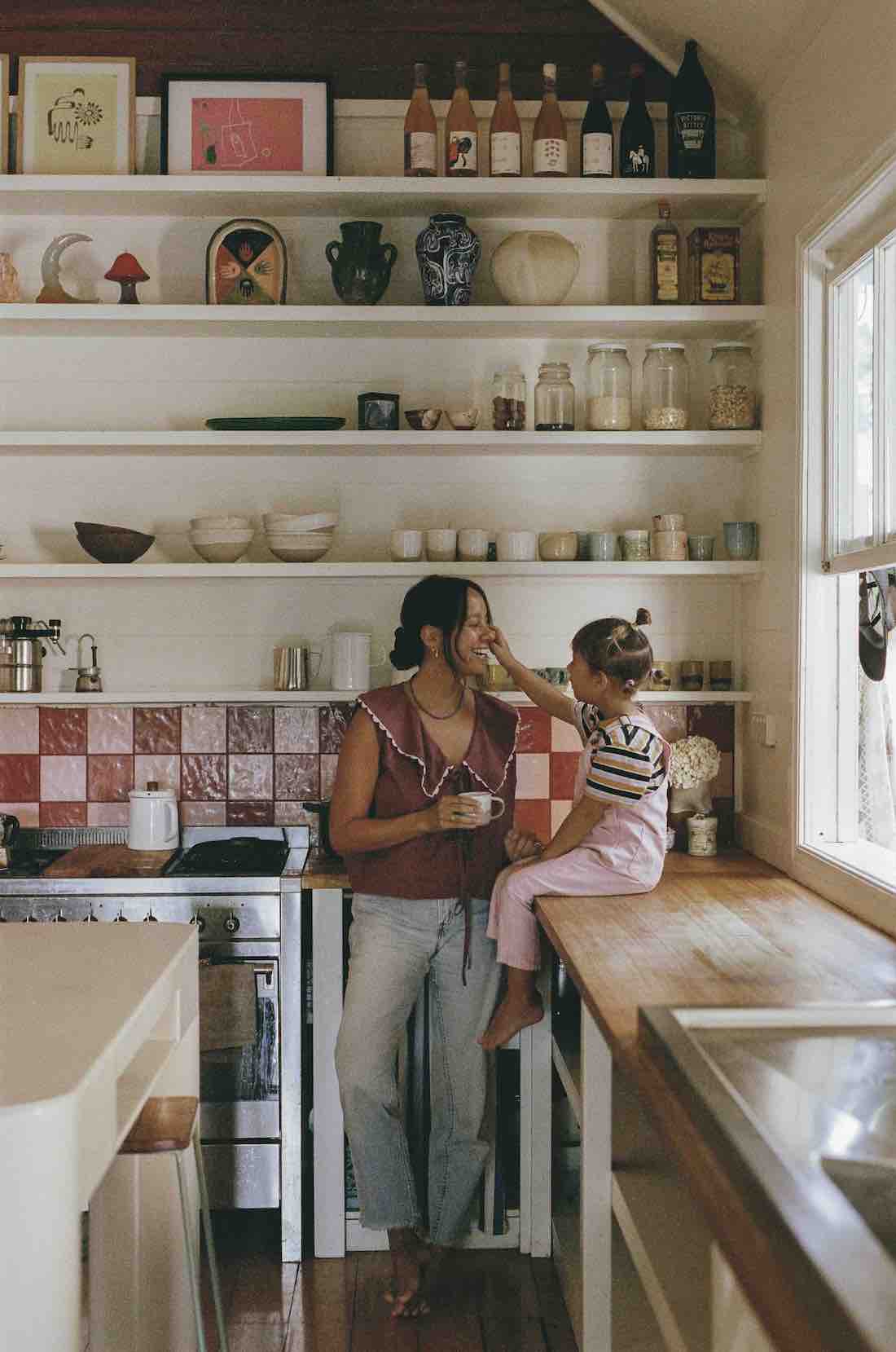 Dans la brousse australienne, la maison d’Holly McCauley et sa famille thumbnail