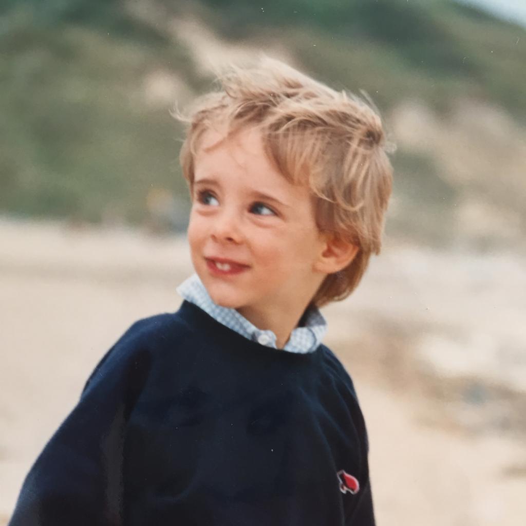 TRISTAN LOPIN SE CONFIE SUR SON ENFANCE thumbnail