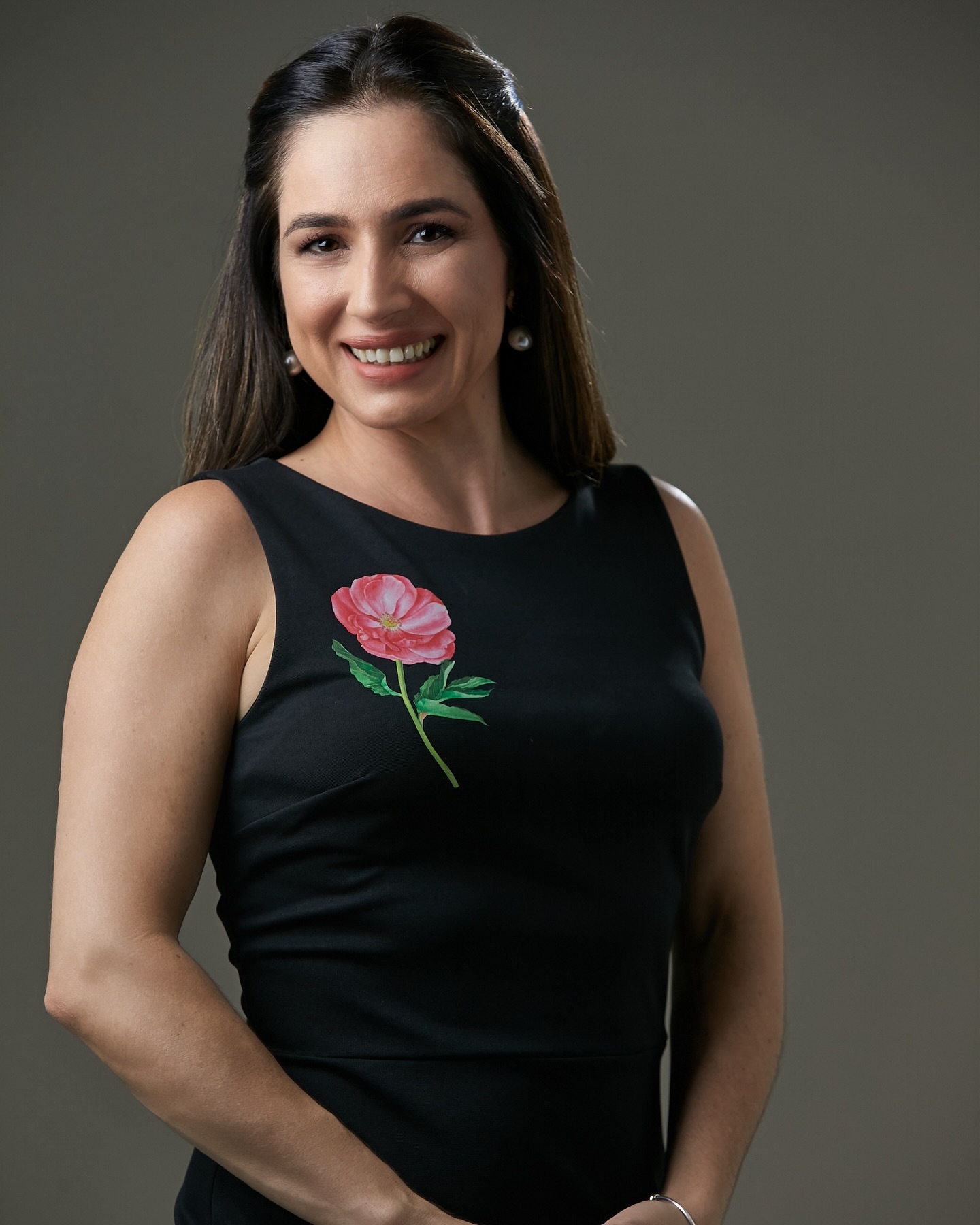Se você é nova por aqui, seja muito bem vinda!!! Me chamo Priscilla Cintra mas você pode me chamar de Pri. Eu adoro ser 