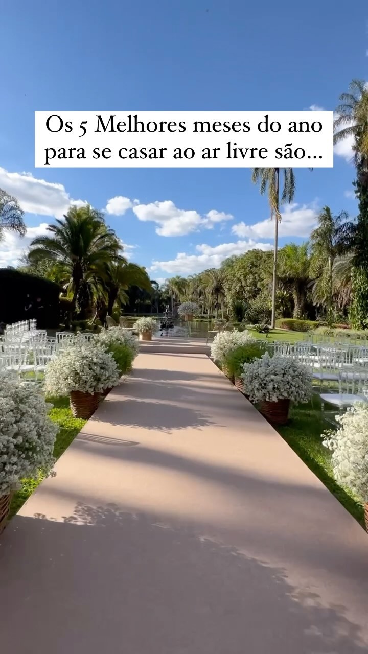 Essa pergunta todo mundo faz! 👆🏻☀️
Quais meses são os ideias para se casar ao ar livre? Os meses de ouro são: junho e ju