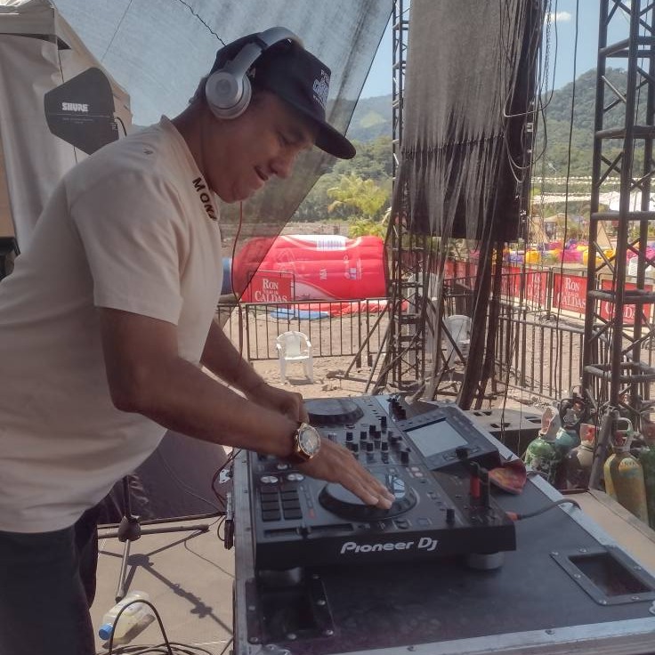 DJ IVAN SOLANO #IMIX thumbnail