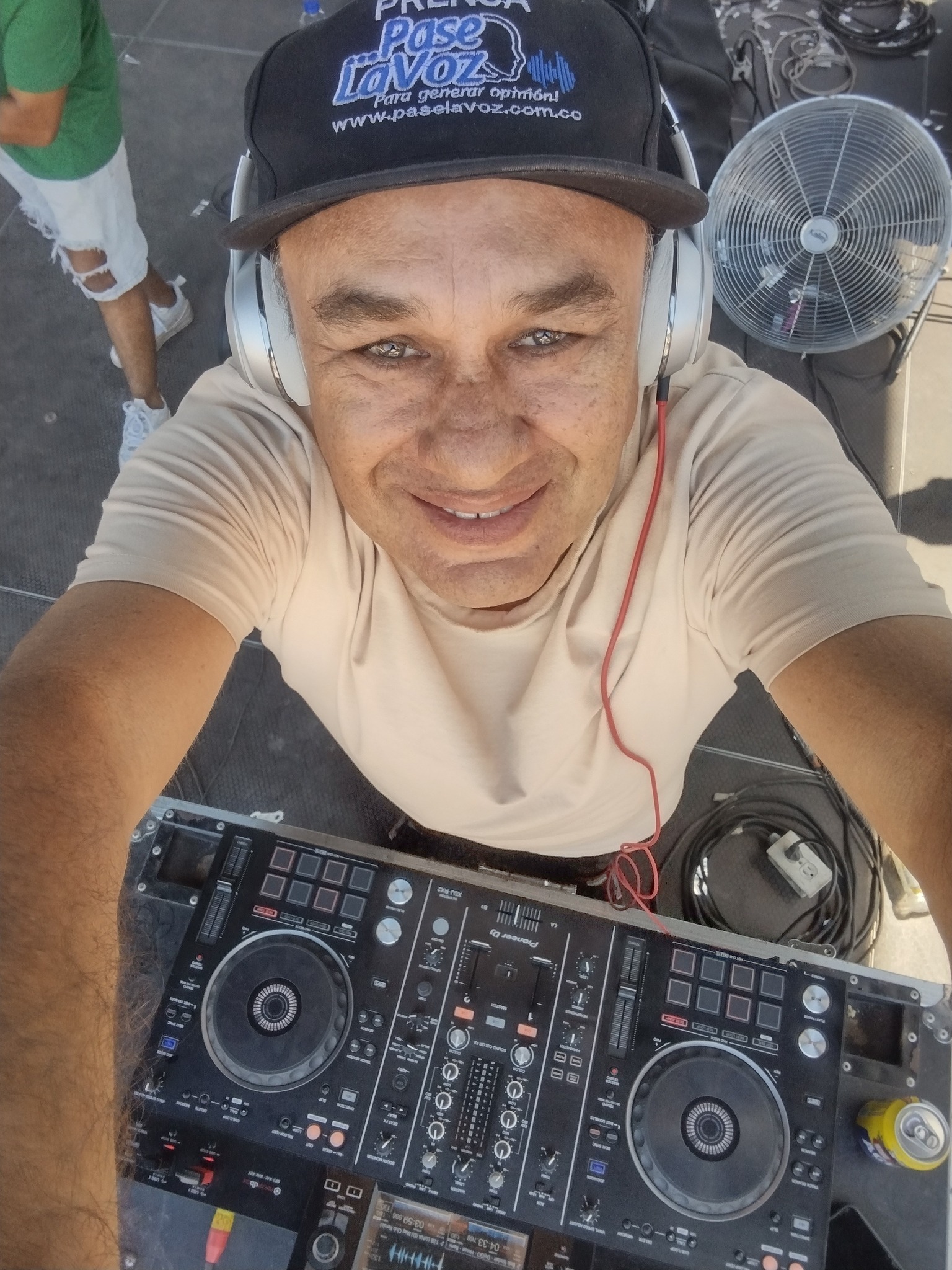 DJ IVAN SOLANO #IMIX thumbnail