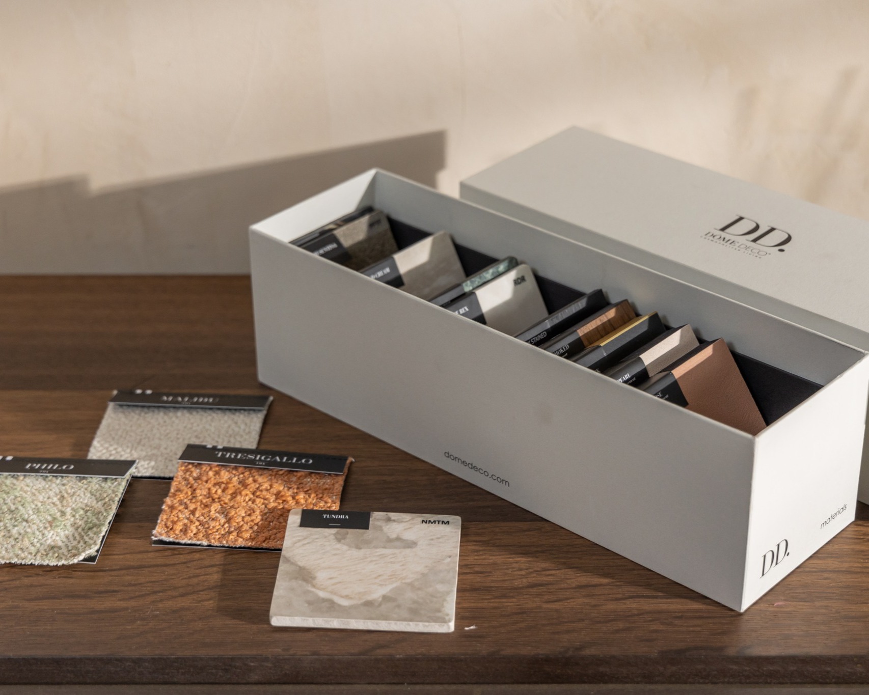 NOVA mintadoboz tervezőknek/ NOVA Sample box for designers thumbnail