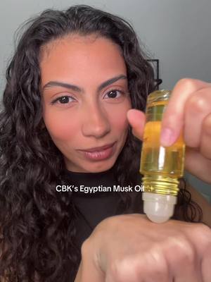 trying Carolyn Bassette Kennedy’s egyptian musk oil as a musk fragrance lover ✨ #cbk #carolynbassette #carolynbassetteke