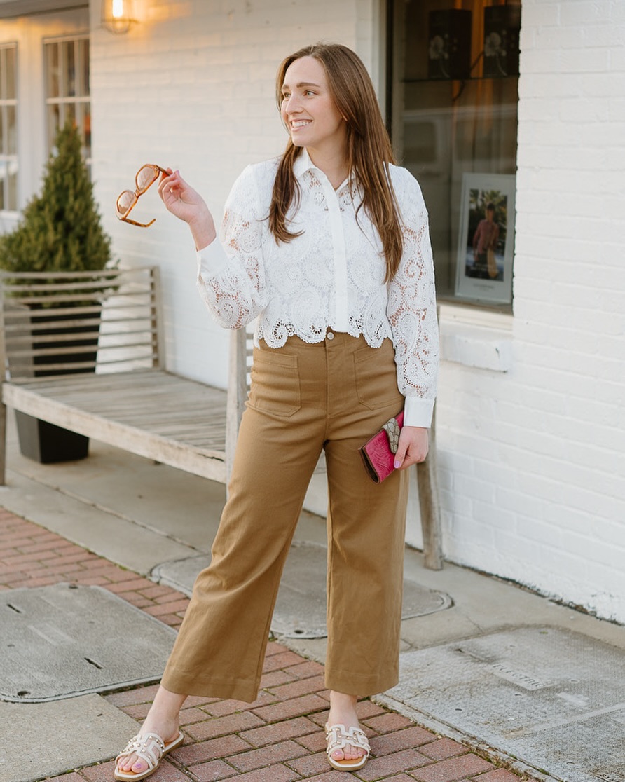 A beautiful day to shop for some new spring attire! 

-

#springattire #shopcolumbiatn #columbiatnboutique #visitcolumbi