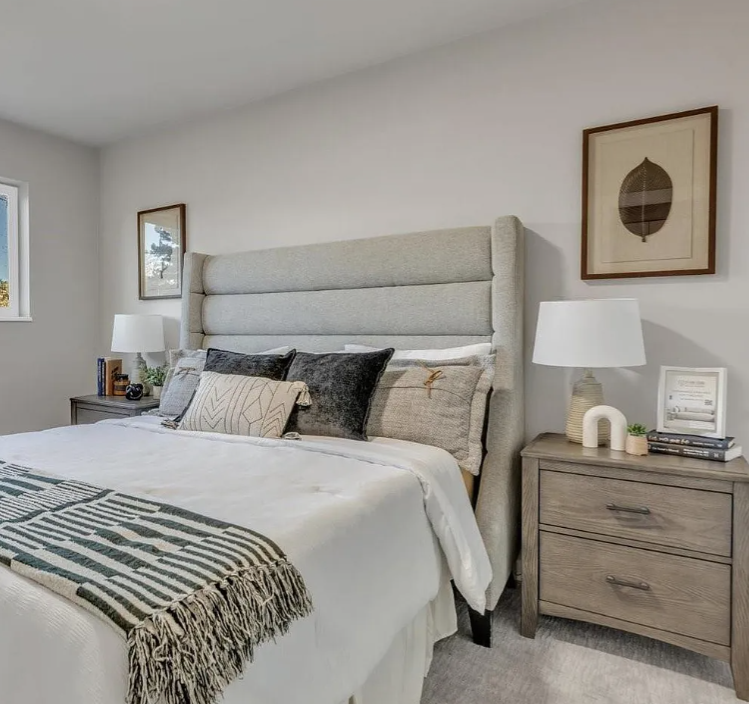 W 134TH PL thumbnail