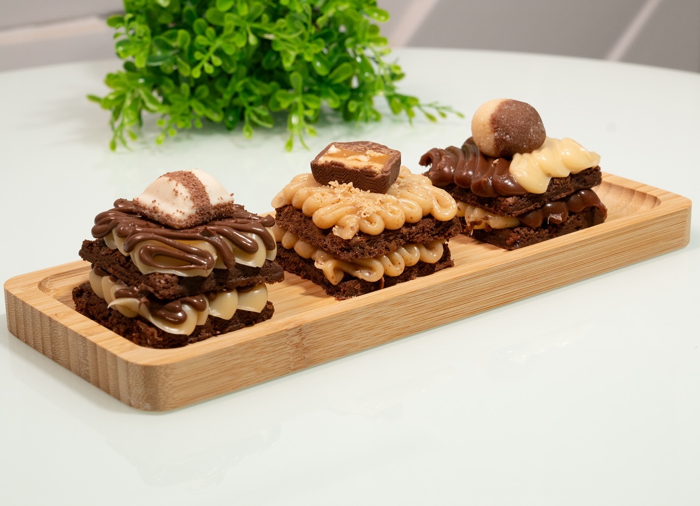 Brownies recheados 🧡

Sabores disponíveis:

🔸Brigadeiro
🔸Ninho com nutella
🔸Paçoca