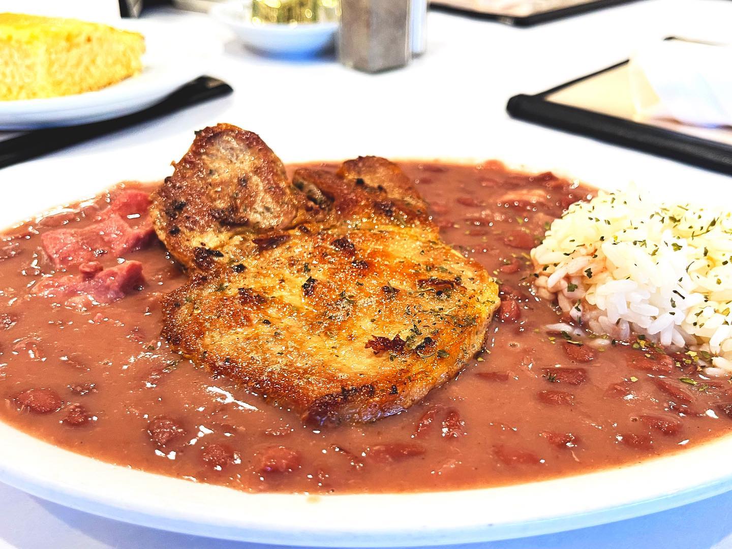 Let’s fight about food. Should the porkchop be served on the side??
.
.
.
.
#furysrestaurant #redbeansandrice #redbeansa