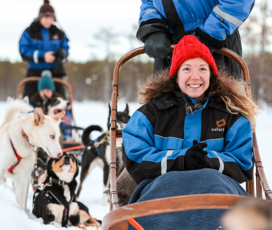 POPULAR: Adventure with our arctic dogs  thumbnail