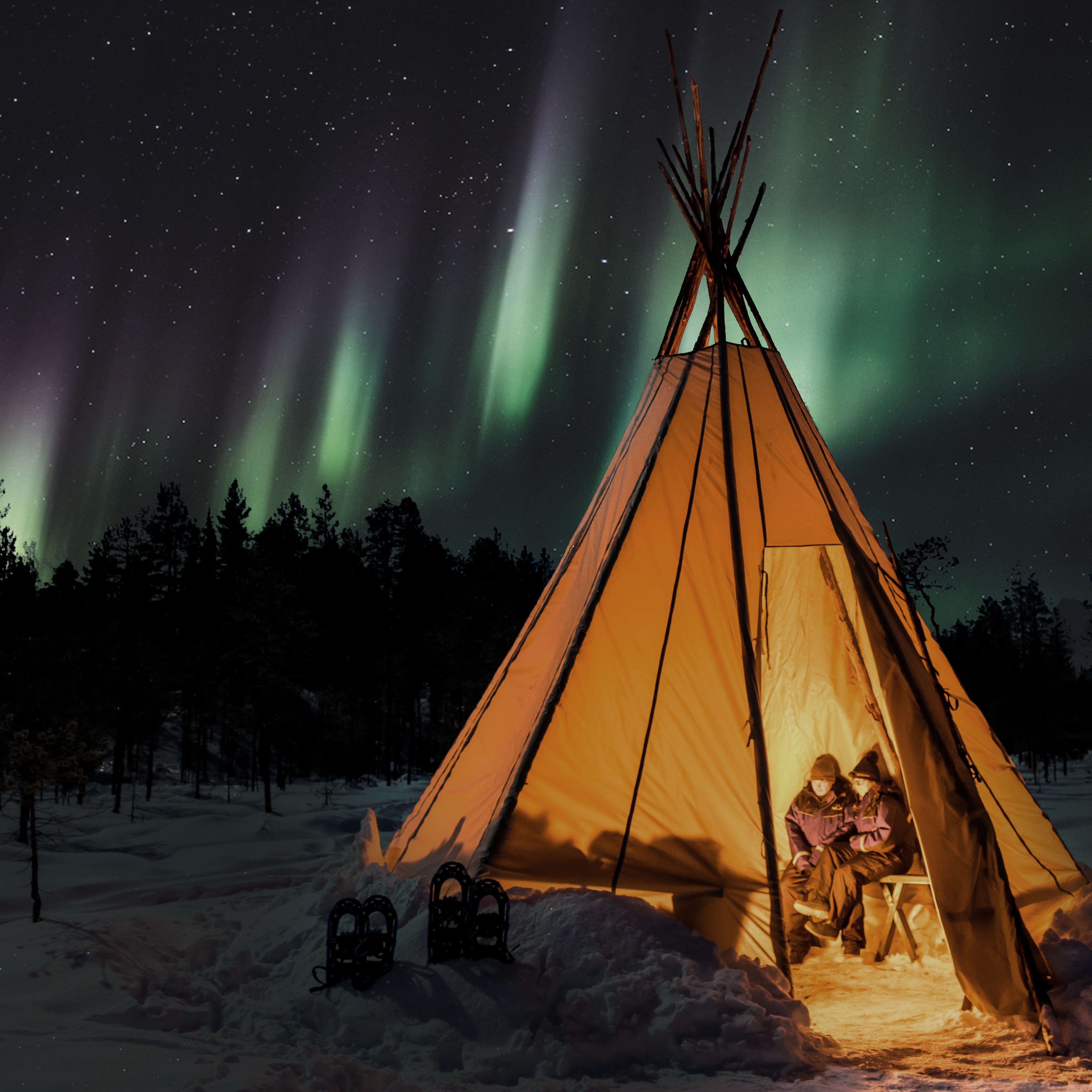 ALL TIME FAVOURITE: Aurora Borealis Picnic - Safartica thumbnail