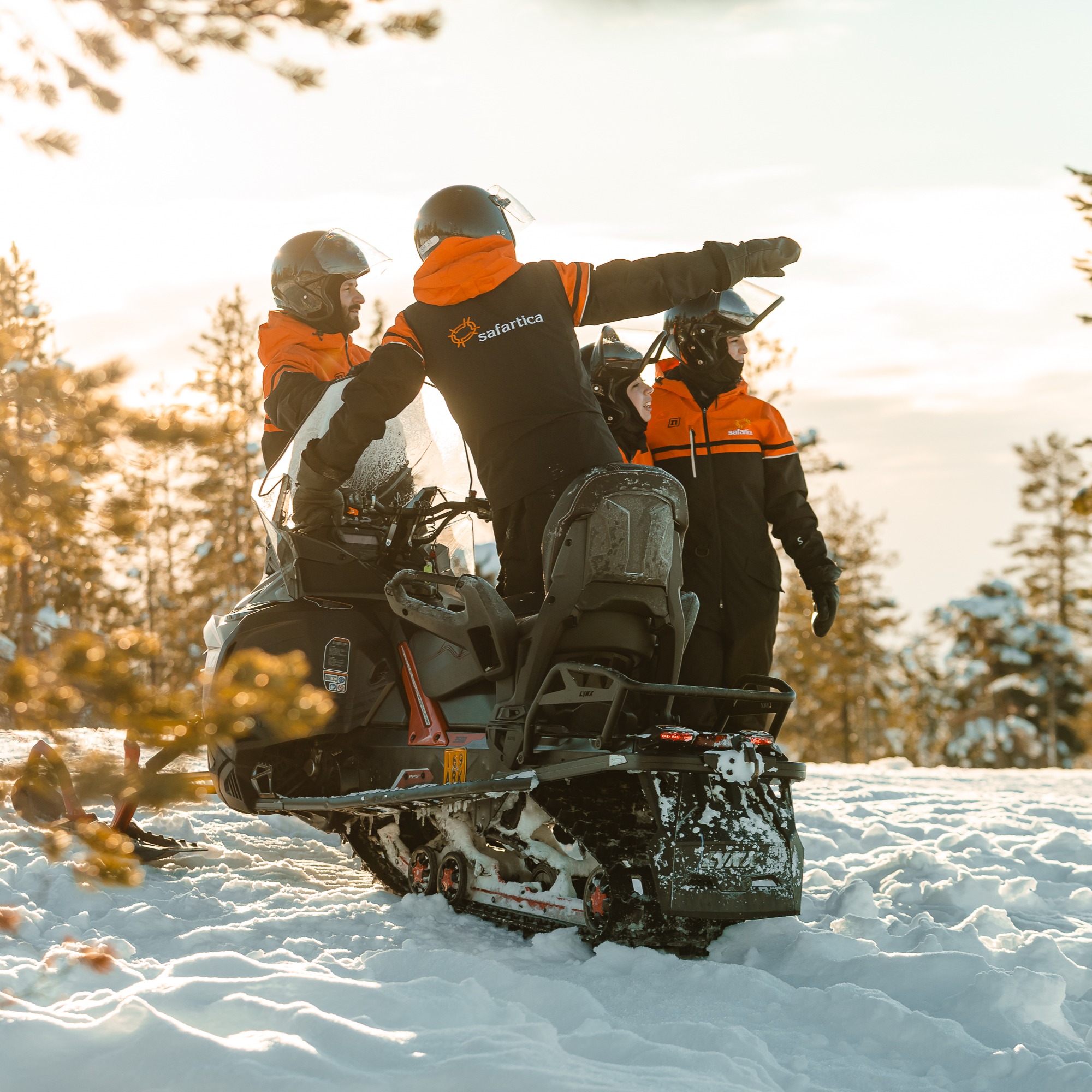 Full Day Adventure with Snowmobiles in Saariselkä  thumbnail