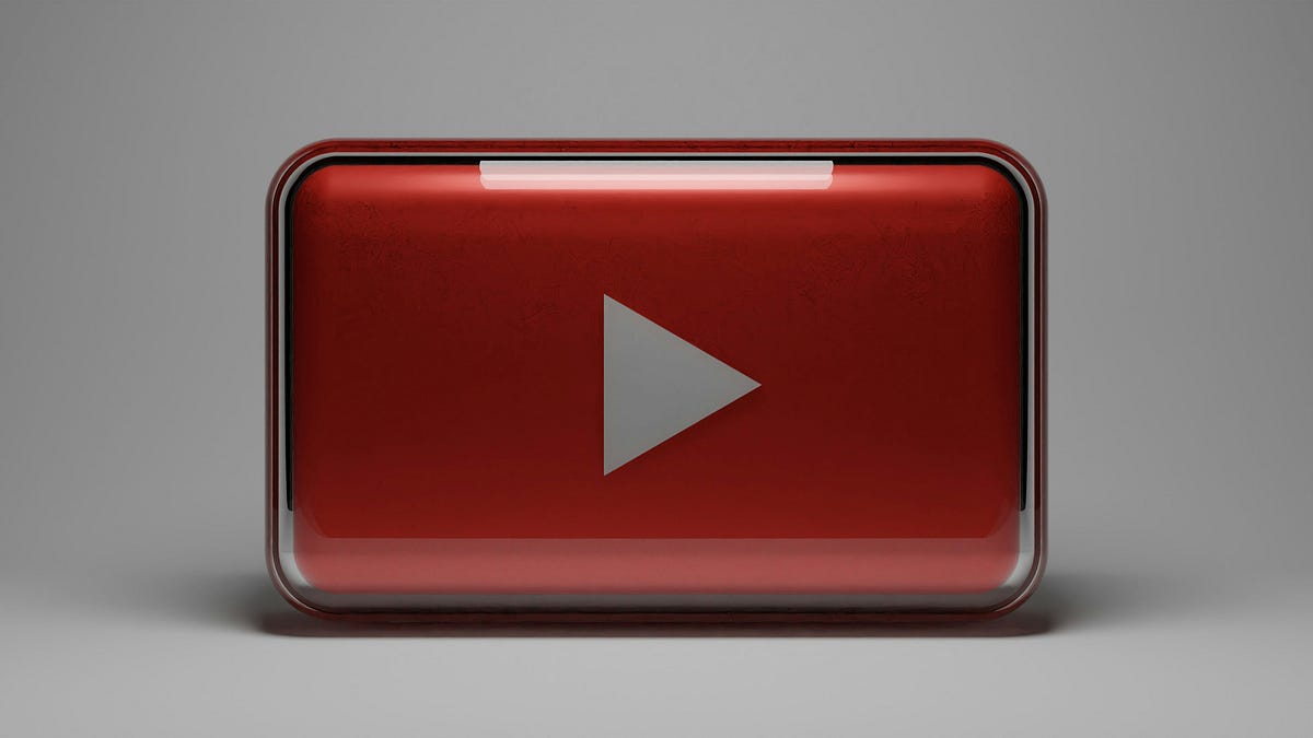 The Creator Economy Is Forging a New Cultural Middle Class thumbnail