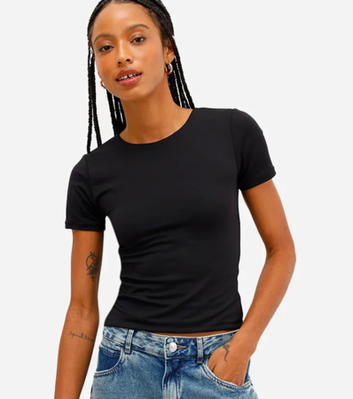 Camiseta de poliamida preta thumbnail