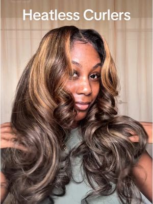 Literally game changing for the girls who want effortless, convenient, quick, inexpensive curls!  #heatlesscurls #curls 