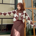 28. korean Cardi thumbnail