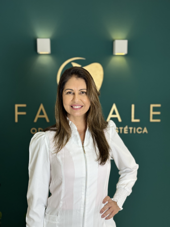 Dra. Roberta Menezes  thumbnail