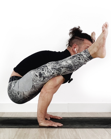 Corso insegnanti Yoga 250 ore ONLINE thumbnail