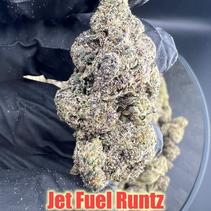 Grade: 	AAA++ Exotic Indoor
Strain: 	Jet Fuel Runtz
Lineage: 	Jet Fuel (Aspen OG x High Country Diesel) x Runtz
Type: 	S